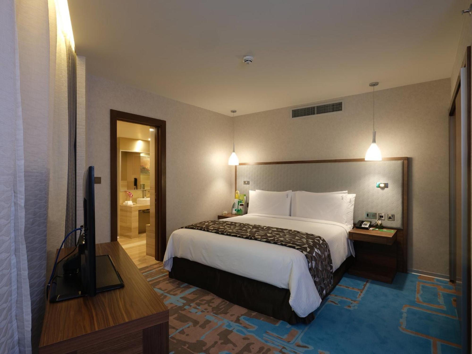Holiday Inn Kuwait Al Thuraya City By Ihg Koeweit Buitenkant foto